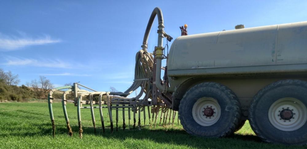 El qüestionari recull informació sobre pràctiques de fertilització, regulació i manteniment dels equips, ús de noves tecnologies i oportunitats de millora en els diferents sistemes d’aplicació